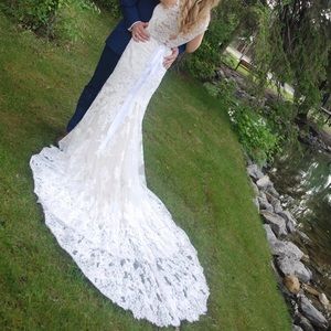 Essence of Australia Wedding Gown